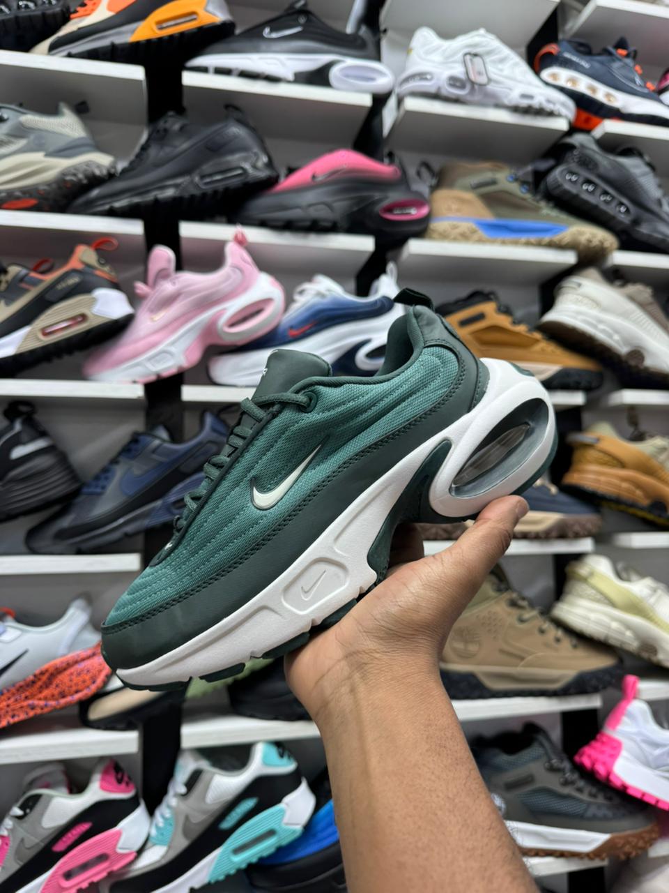 Nike AirMax Portal