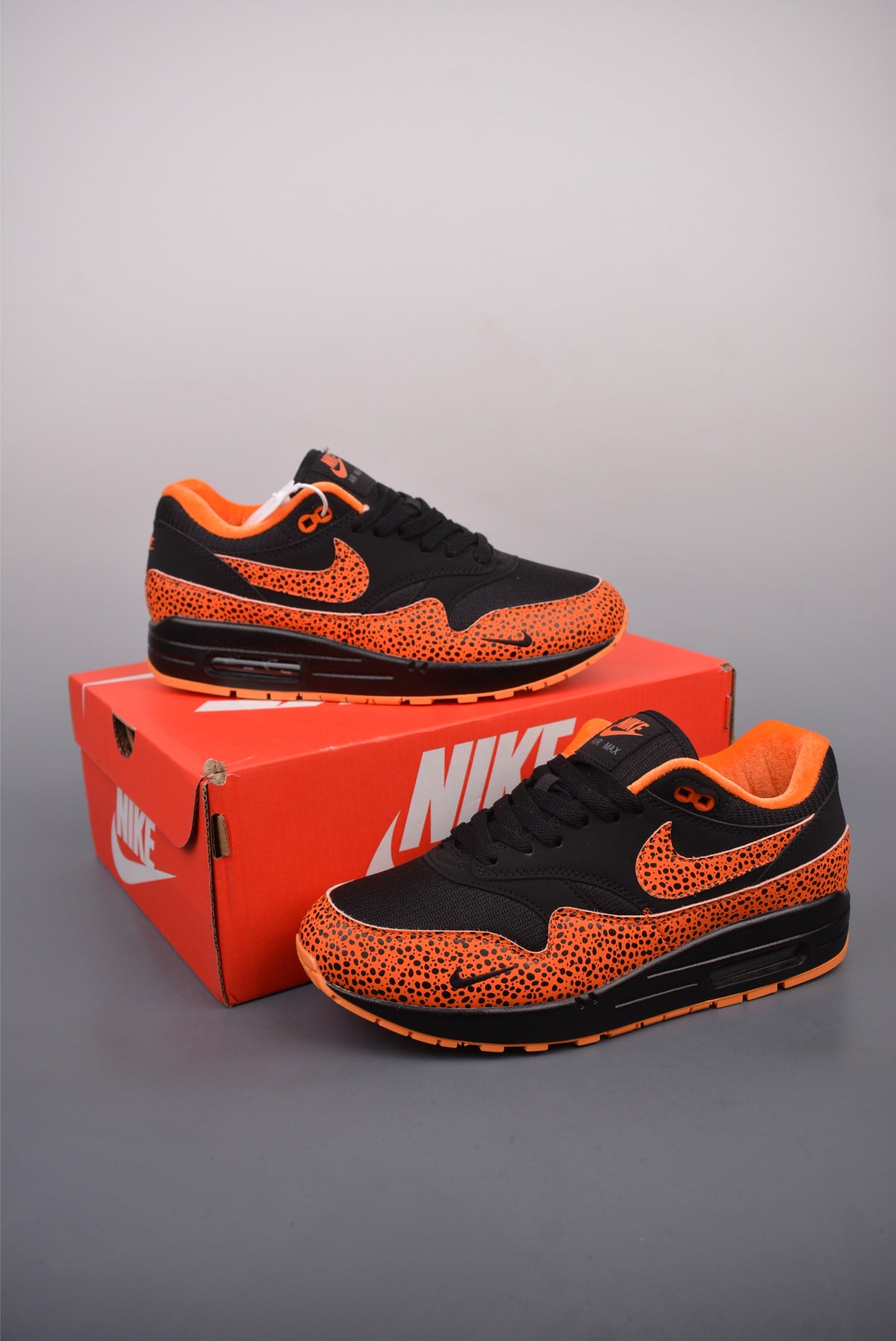 Nike AirMax 1 black & orange leopard