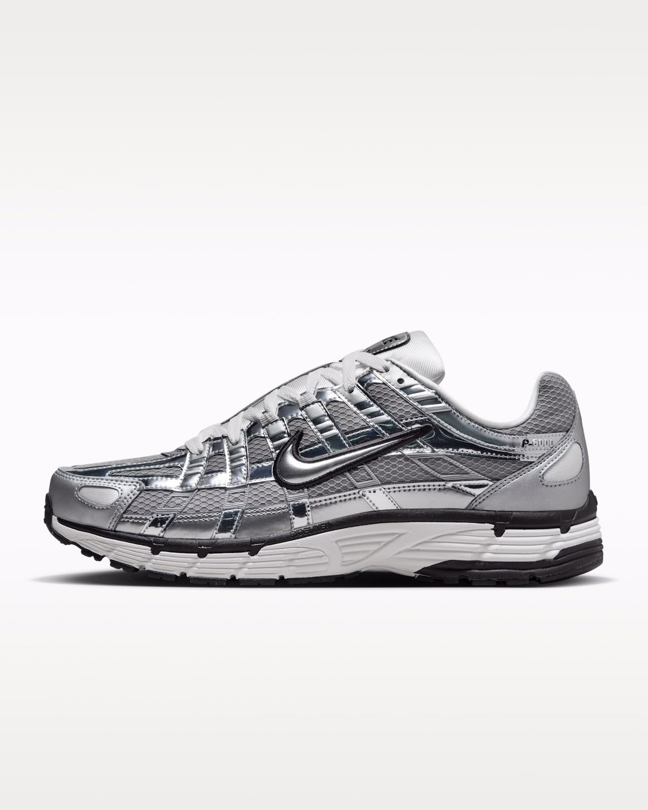 Nike P-6000 Metalic Silver Sneakers